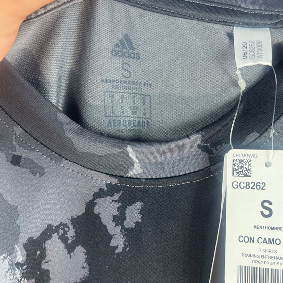 Adidas - Picture 2 of 5